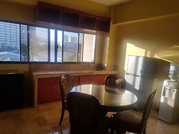 TSC Suites by Eastland Residences