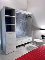 Break Hotel