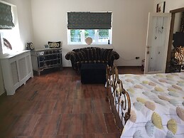 Retreat at The Knowe Auchincruive Estate