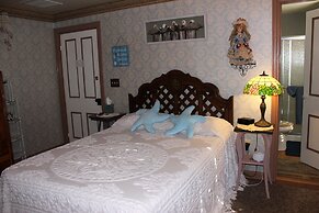Carriage Stop Bed & Breakfast