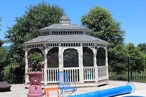 Carriage Stop Bed & Breakfast