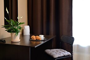 Apelsin Hotel on Park Pobedy