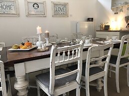 Haus am See B&B