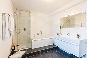 Haus am See B&B