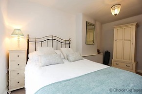 Braunton April Cottage 3 Bedrooms