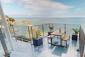 Ilfracombe Cheyne Beach Villa 2 Bedrooms