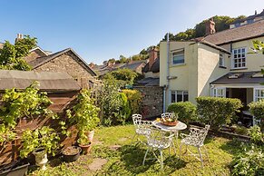 Braunton Magnolia Cottage 3 Bedrooms