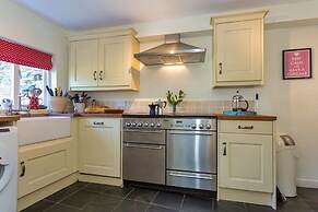 Braunton Magnolia Cottage 3 Bedrooms