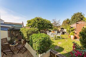 Braunton Magnolia Cottage 3 Bedrooms