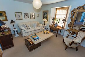 Braunton Magnolia Cottage 3 Bedrooms