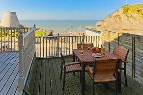 Ilfracombe Raphael 2 Bedrooms