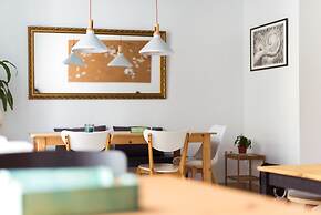 La Casa Morada - Hostel