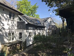 Vinegar Hill Pottery B & B