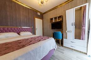 Royal Babil Suites