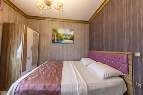 Royal Babil Suites