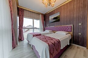 Royal Babil Suites