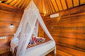 Sea Bridge Villa Ceningan