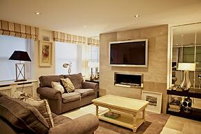 The Colin Farrell suite - hiphipstay