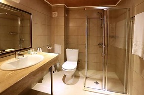 Royal Park Hotel & Apartments