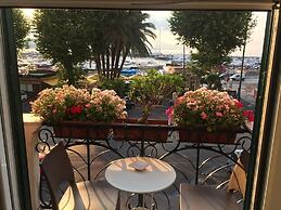 Mergellina Resort