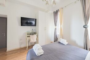 Rione Monti Suites