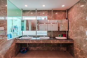 The Victory View - Hostel - Adults only