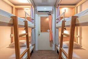 The Victory View - Hostel - Adults only