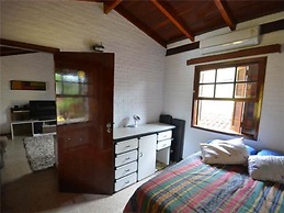 Yellow House Palmeiras Beach Caraguá