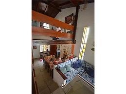 Yellow House Palmeiras Beach Caraguá