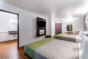 Motel 6 Las Vegas, NV - Motor Speedway