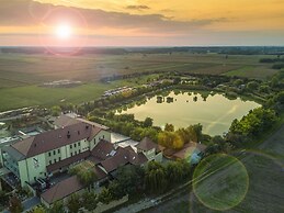 Nádas Tó Park Hotel
