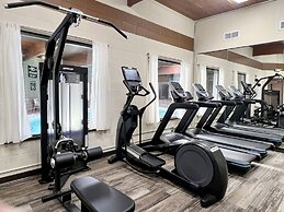 Beartooth Hideaway Inn and Cabins