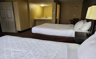 Days Inn & Suites by Wyndham Norton Shores/Muskegon