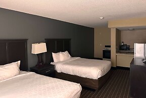 Days Inn & Suites by Wyndham Norton Shores/Muskegon