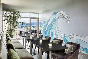 AC Hotel by Marriott Beverly Hills