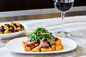 AC Hotel by Marriott Beverly Hills