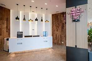 DARAKHYU Yeosu Capsule Hotel by WALKERHILL