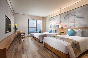 Ramada Plaza Fuxian Lake