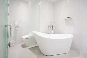 Gangneung City Hotel