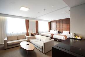 Gangneung City Hotel