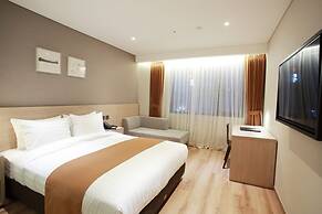 Gangneung City Hotel