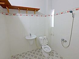 Drop By Saigon Hostel