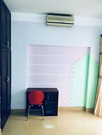 Drop By Saigon Hostel