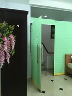 Drop By Saigon Hostel