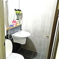 JJBro Hostel Guest House