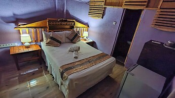 Elephant Trail Guesthouse and Backpackers