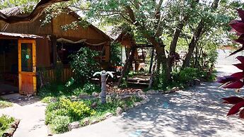 Elephant Trail Guesthouse and Backpackers