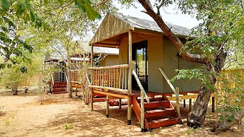 Elephant Trail Guesthouse and Backpackers