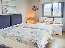 Elegant Maisonette Garden near Beach