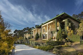 Suryavilas Luxury Resort & Spa